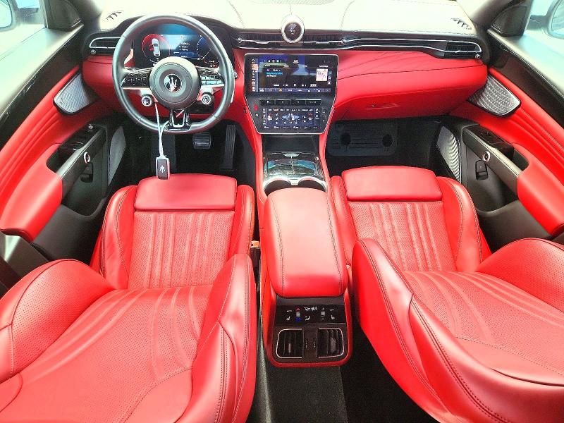 2023 Maserati VIN ZN682AVM0P7427399 COPART salvage auction — REAR END, Tx - Certificate Of Title, sold $16,000 on 2026-08-07 (photo 8)