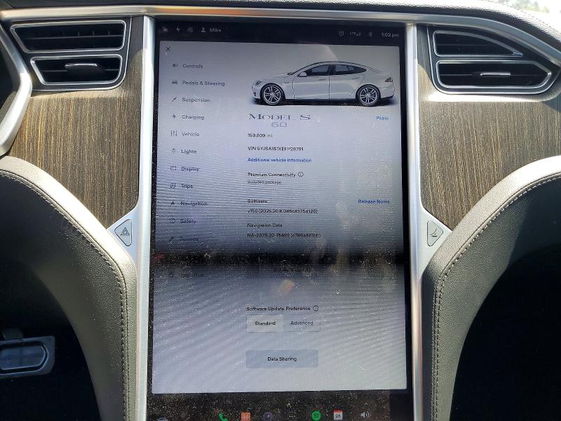 2014 Tesla Model s VIN 5YJSA1S1XEFP28791 COPART salvage auction — FRONT END, Az - Cert Of Title - Salvage, sold $3,900 on 2026-07-28 (photo 9)