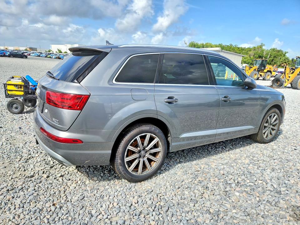 2017 Audi VIN WA1LAAF79HD019391 COPART salvage auction — MECHANICAL, Fl - Certificate Of Title, sold $2,950 on 2026-07-29 (photo 3)