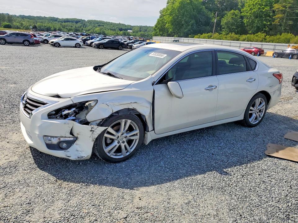 2013 Nissan Altima VIN 1N4BL3AP7DC228939 COPART salvage auction — FRONT END, Nc - Salvage Certificate Of Title, sold $1,500 on 2026-07-02 (photo 1)