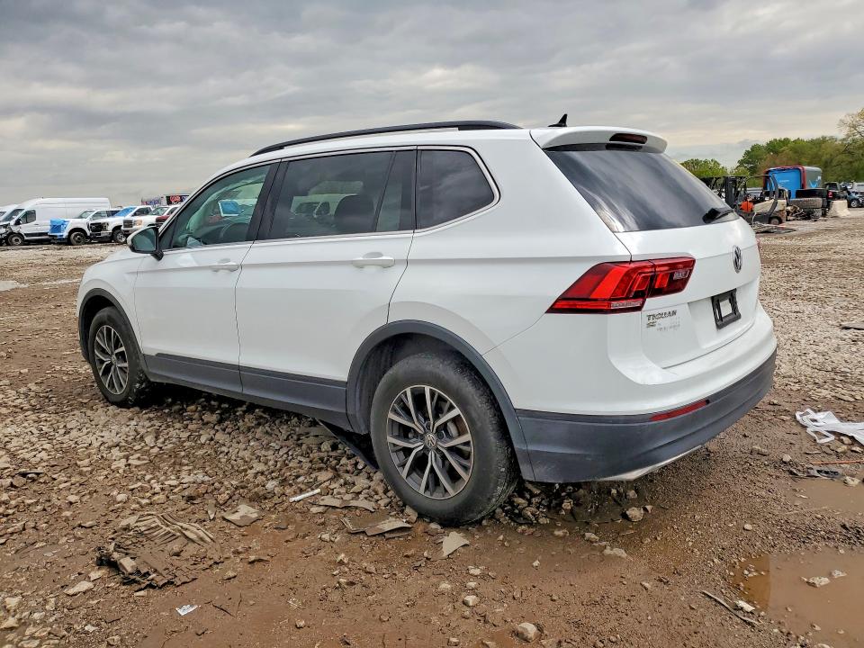 2019 Volkswagen Tiguan VIN 3VV2B7AX6KM004885 COPART salvage auction — SIDE, Il - Salvage Certificate, sold $3,650 on 2026-07-31 (photo 2)