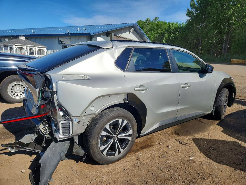 2025 Toyota Bz4x VIN JTMABACA1SA096646 COPART salvage auction — REAR END, MA - CERT OF TITLE-SALVAGE, sold $10,700 on 2026-07-16 (photo 3)