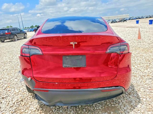 2024 Tesla Model y VIN 7SAYGDED2RF091467 COPART salvage auction — FRONT END, TX - SALVAGE VEHICLE TITLE, sold $6,900 on 2026-07-09 (photo 6)