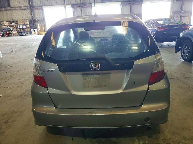 2010 Honda Fit VIN JHMGE8H27AS012865 COPART salvage auction — FRONT END, Fl - Cert Of Title Slvg Rebuildable, sold $775 on 2026-07-08 (photo 6)