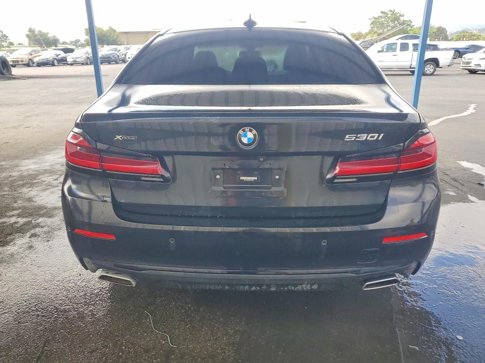 2022 BMW 5 series VIN WBA13BJ02NCJ18642 COPART salvage auction — MINOR DENT/SCRATCHES, CA - CERTIFICATE OF TITLE, sold $22,000 on 2026-07-14 (photo 6)