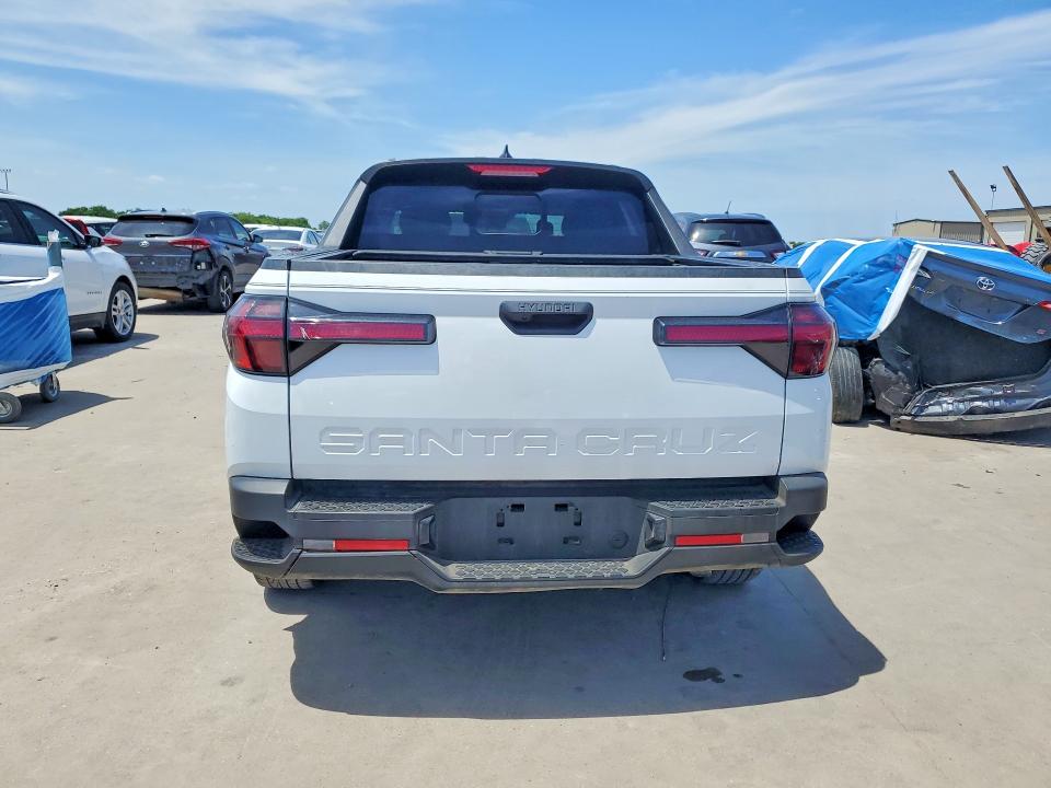 2022 Hyundai Santa cruz VIN 5NTJC4AE9NH008199 COPART salvage auction — FRONT END, La - Certificate Of Title (P), sold $11,800 on 2026-07-30 (photo 6)