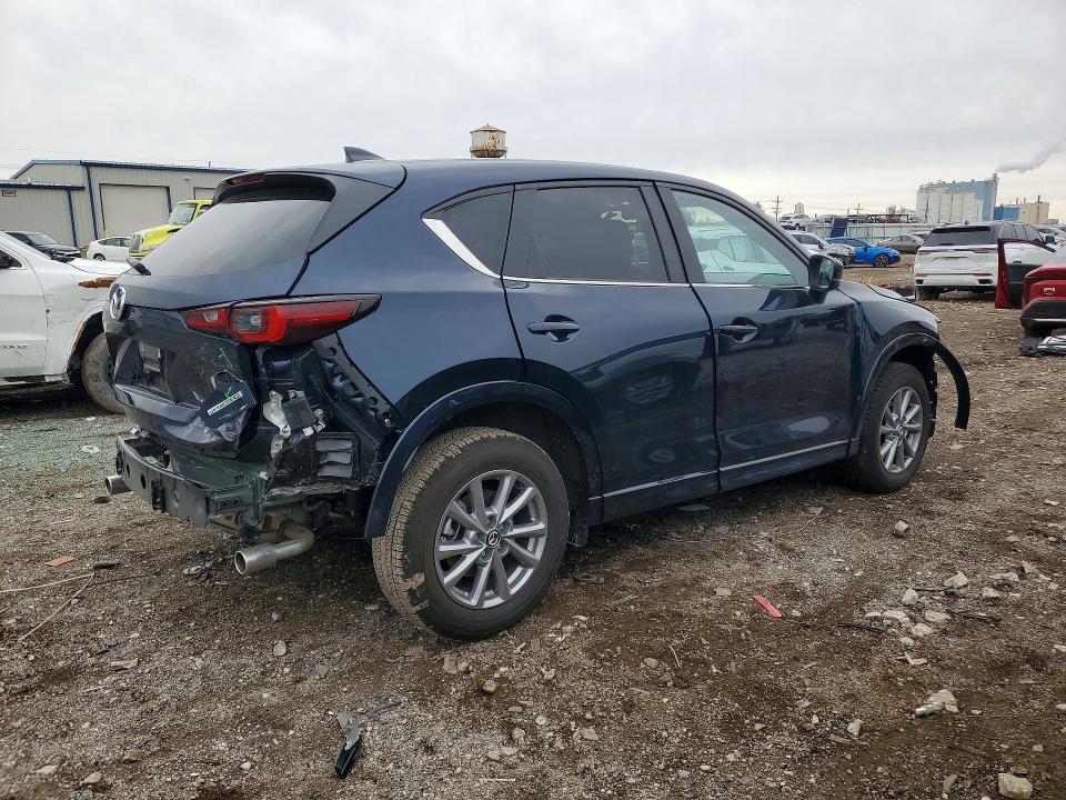 2025 Mazda VIN JM3KFBCM6S0696889 COPART salvage auction — REAR END, Il - Salvage Certificate, sold $8,400 on 2026-07-08 (photo 3)