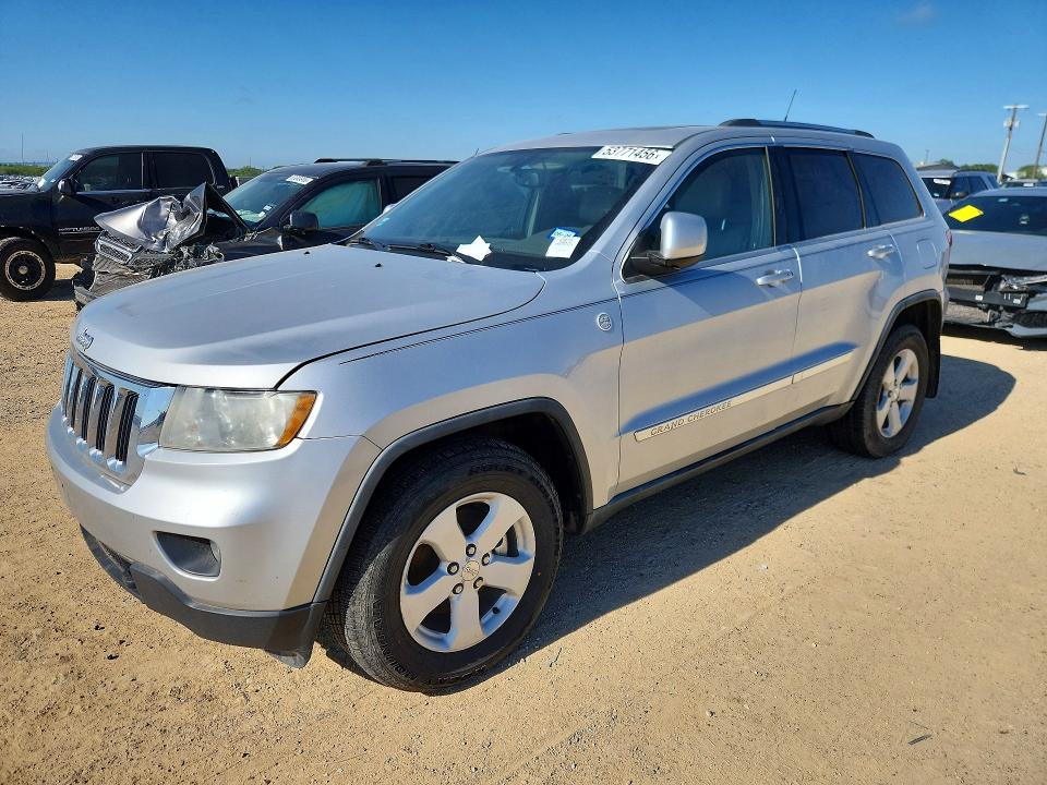 2011 Jeep Grand cherokee VIN 1J4RR4GT7BC509843 — COPART salvage auction photo