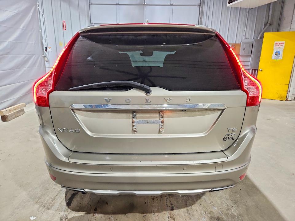 2015 Volvo Xc60 VIN YV4902RK7F2710580 COPART salvage auction — BURN, NH - CERT OF TITLE-SALVAGE, sold $1,300 on 2026-07-02 (photo 6)
