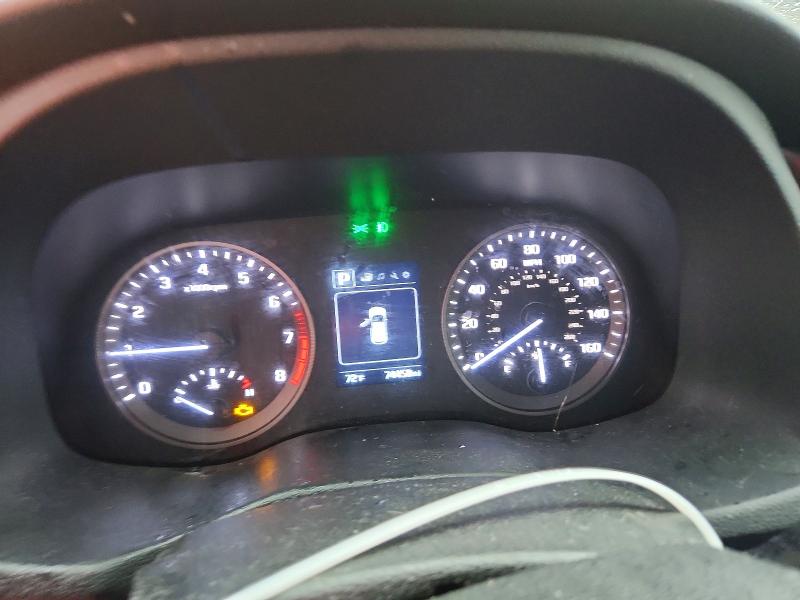 2017 Hyundai Tucson VIN KM8J33A2XHU579964 COPART salvage auction — FRONT END, MO - SALVAGE CERTIFICATE OF TITLE, sold $3,650 on 2026-07-27 (photo 9)