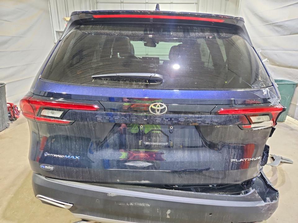 2026 Toyota Highlander VIN 5TDADAB50TS037381 COPART salvage auction — REAR END, Nh - Cert Of Title-Salvage, sold $1,250 on 2026-07-23 (photo 6)
