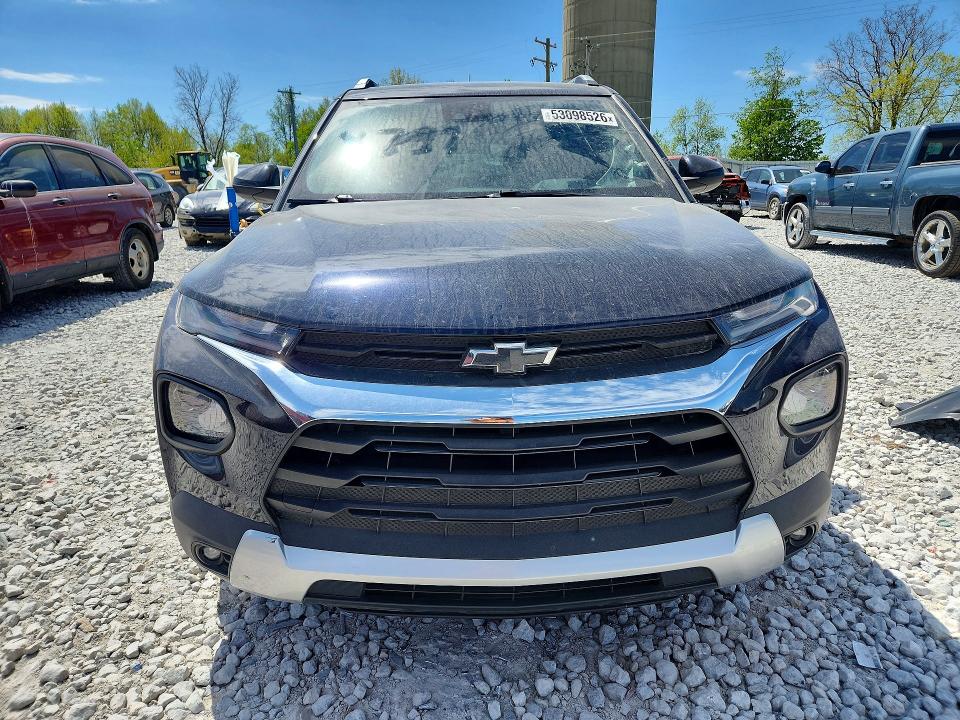 2021 Chevrolet Trailblazer VIN KL79MPS27MB104799 COPART salvage auction — SIDE, Salvage Title, sold $4,750 on 2026-07-16 (photo 5)
