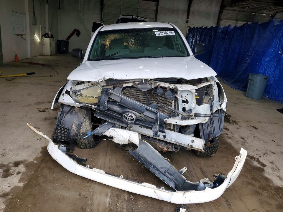 2005 Toyota Tacoma VIN 5TEUX42N05Z139405 COPART salvage auction — FRONT END, Ky - Cert Of Title-Salvage, sold $2,950 on 2026-07-27 (photo 5)