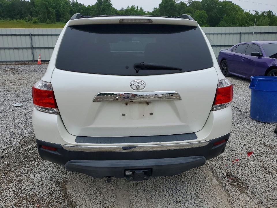 2011 Toyota Highlander VIN 5TDZK3EH4BS043645 COPART salvage auction — FRONT END, Ms - Cert Of Title-Salvaged, sold $2,750 on 2026-07-22 (photo 6)