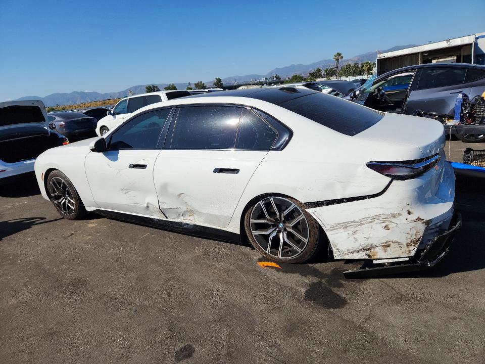 2024 BMW VIN WBY43EJ04RCR92156 COPART salvage auction — REAR END, Ca - Salvage Certificate, sold $37,750 on 2026-07-08 (photo 2)