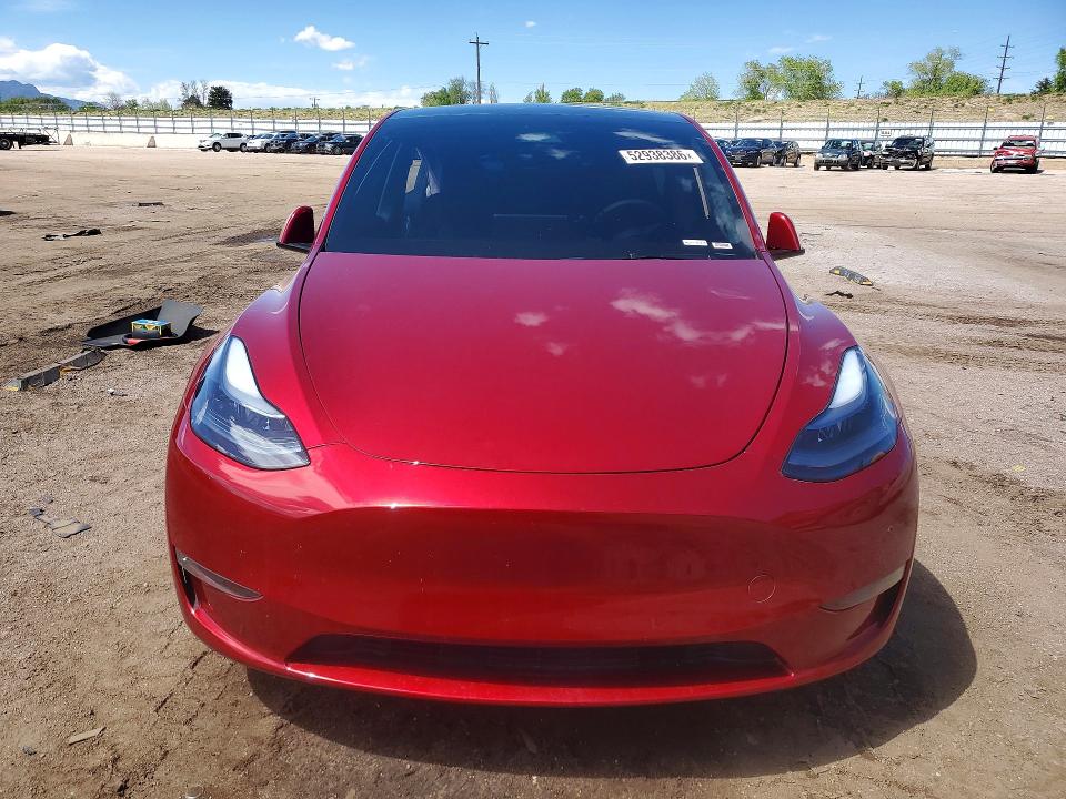 2025 Tesla VIN 7SAYGDEE1SF307405 COPART salvage auction — SIDE, Co - Salvage Title, sold $275 on 2026-07-27 (photo 5)