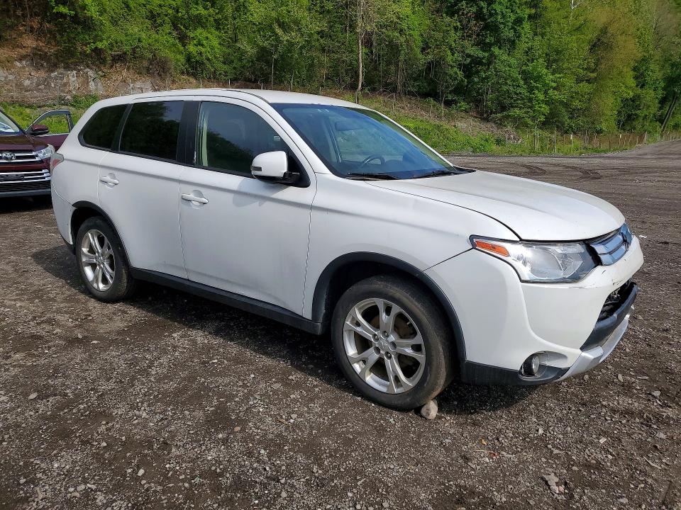 2015 Mitsubishi Outlander VIN JA4AZ3A3XFZ000901 COPART salvage auction — FRONT END, Pa - Cert Of Title, sold $600 on 2026-07-21 (photo 4)