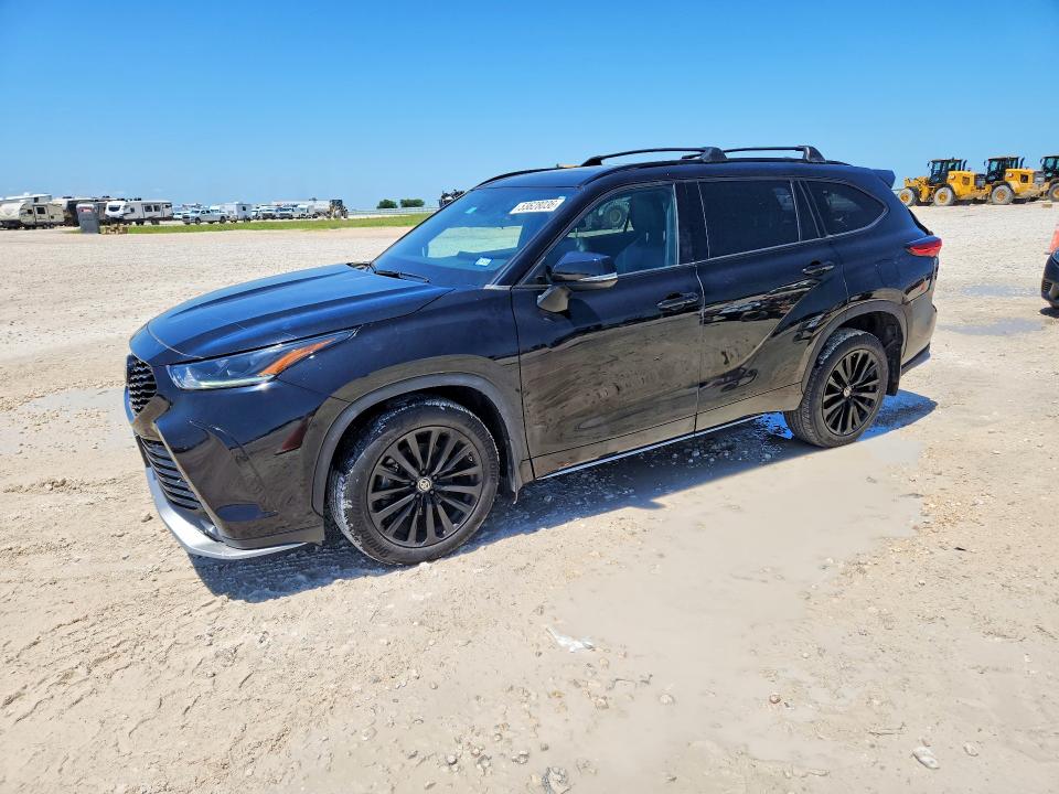 2023 Toyota Highlander VIN 5TDKDRAH0PS018303 COPART salvage auction — REAR END, Tx - Salvage Vehicle Title, sold $15,000 on 2026-07-02 (photo 1)