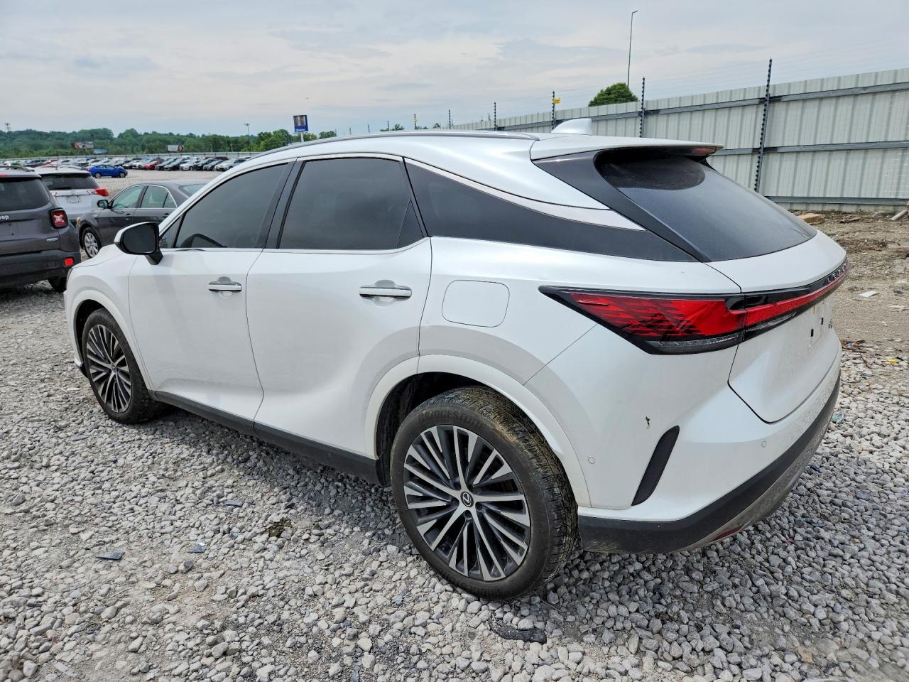 2024 Lexus RX 350 VIN 2T2BAMCA3RC077252 COPART salvage auction — Hail, IL - SALVAGE CERTIFICATE, sold $32,500 on 2026-07-01 (photo 2)