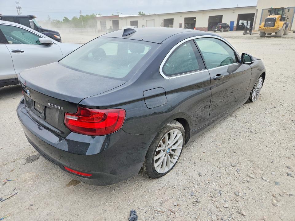 2016 BMW 2er VIN WBA1G9C51GV726651 COPART salvage auction — FRONT END, In - Cert Of Title-Salvage Title, sold $2,700 on 2026-07-17 (photo 3)