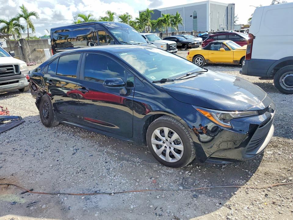 2024 Toyota Corolla VIN 5YFB4MDE1RP166086 COPART salvage auction — REAR END, Fl - Cert Of Title Slvg Rebuildable, sold $5,800 on 2026-07-14 (photo 4)