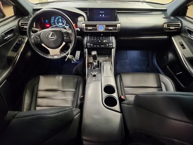 2014 Lexus Is VIN JTHCE1D24E5005131 COPART salvage auction — MINOR DENT/SCRATCHES, Vt - Flood Salvage (P), sold $5,900 on 2026-07-27 (photo 8)