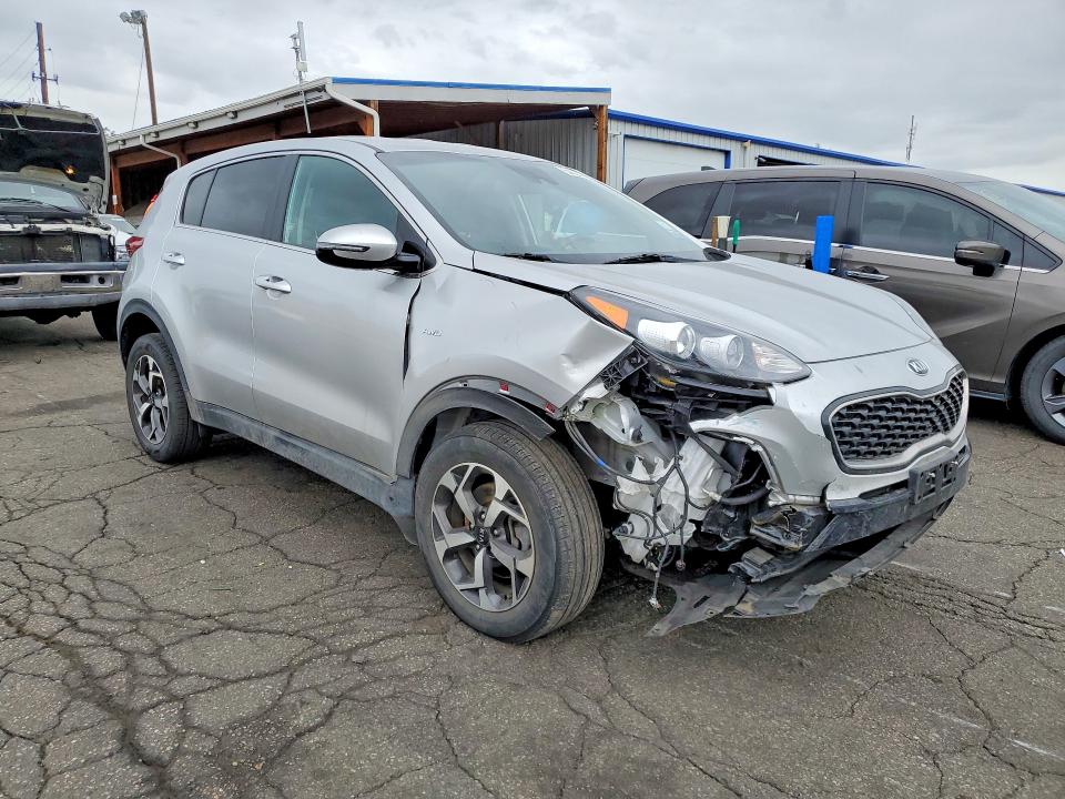 2020 Kia Sportage VIN KNDPMCAC2L7823991 COPART salvage auction — FRONT END, Co - Salvage Title, sold $2,150 on 2026-07-28 (photo 4)