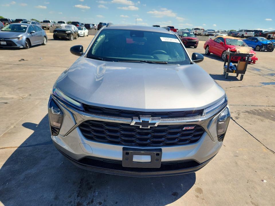 2025 Chevrolet VIN KL77LJEP5SC242055 COPART salvage auction — SIDE, Tx - Salvage Vehicle Title, sold $9,200 on 2026-07-20 (photo 5)
