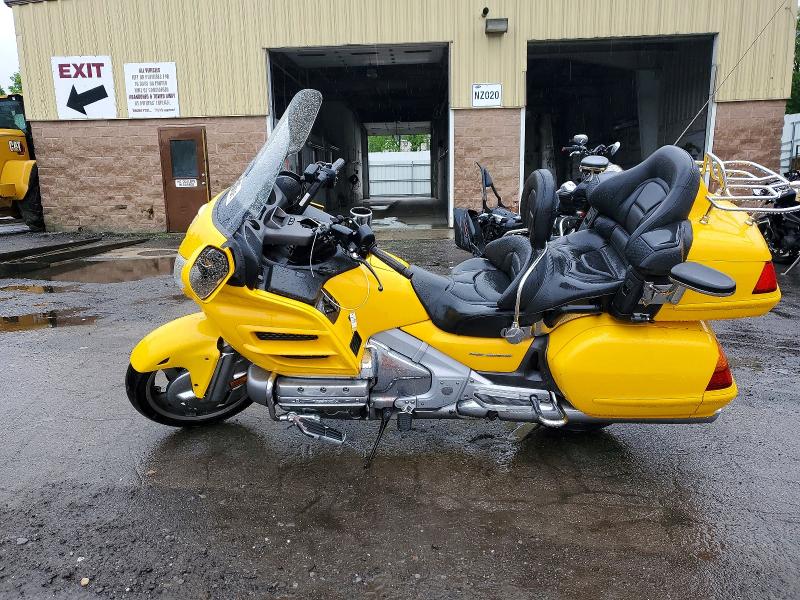 2005 Honda Gl1800 VIN 1HFSC47065A406045 COPART salvage auction — SIDE, Id - Salvage Certificate Of Title, sold $1,650 on 2026-07-02 (photo 3)