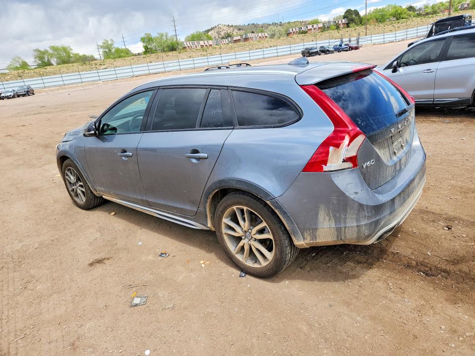 2017 Volvo V60 VIN YV440MWKXH1025766 COPART salvage auction — FRONT END, Co - Salvage Title, sold $625 on 2026-07-13 (photo 2)
