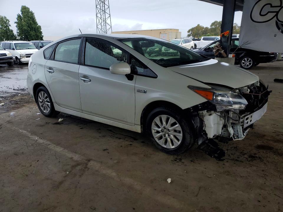 2012 Toyota Prius VIN JTDKN3DPXC3004806 COPART salvage auction — FRONT END, Ca - Salvage Certificate, sold $150 on 2026-07-21 (photo 4)