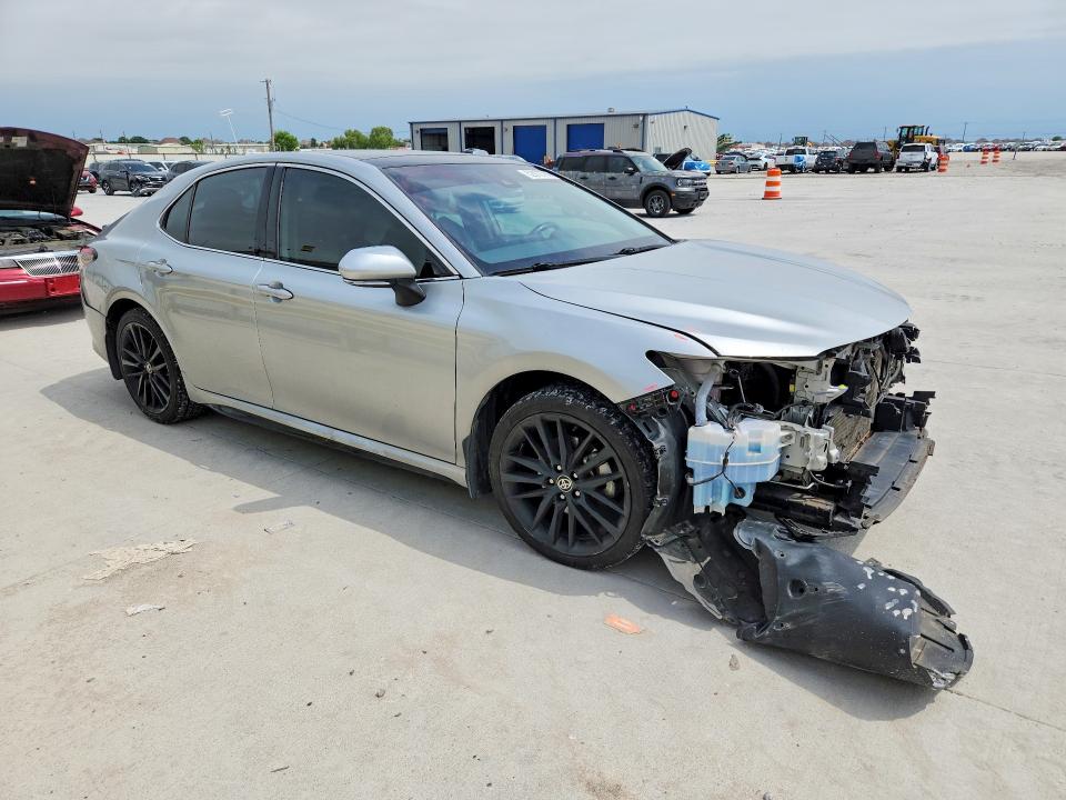 2021 Toyota Camry VIN 4T1K61AK0MU418131 COPART salvage auction — FRONT END, TX - SALVAGE VEHICLE TITLE, sold $8,900 on 2026-07-31 (photo 4)