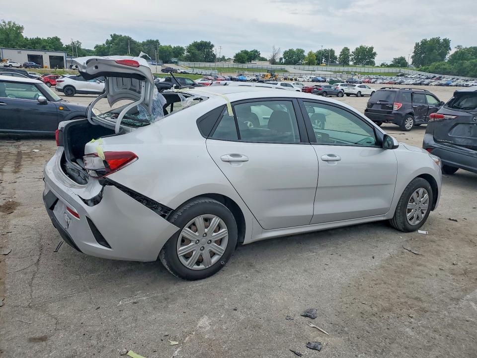 2021 Kia Rio VIN 3KPA24AD5ME366234 COPART salvage auction — REAR END, Mo - Salvage Certificate Of Title, sold $3,000 on 2026-07-10 (photo 3)