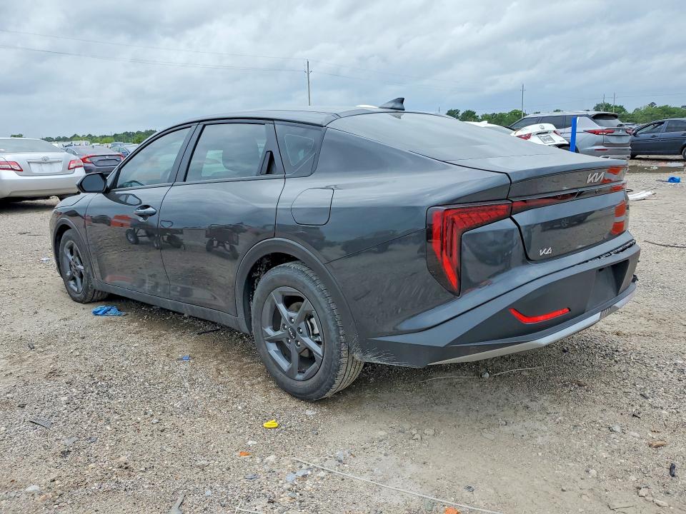 2025 Kia K4 VIN 3KPFT4DE2SE127423 COPART salvage auction — SIDE, Tx - Salvage Vehicle Title, sold $7,500 on 2026-07-02 (photo 2)