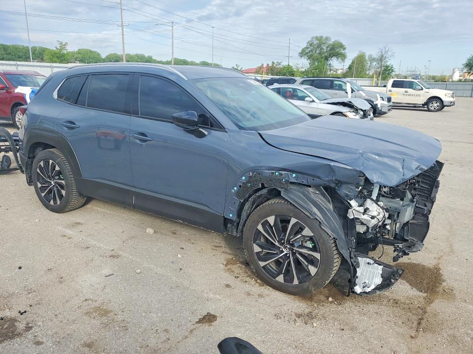 2025 Mazda VIN 7MMVAAEW6SN129291 COPART salvage auction — FRONT END, Ia - Cert Of Title-Salvage Title, sold $14,000 on 2026-07-31 (photo 4)