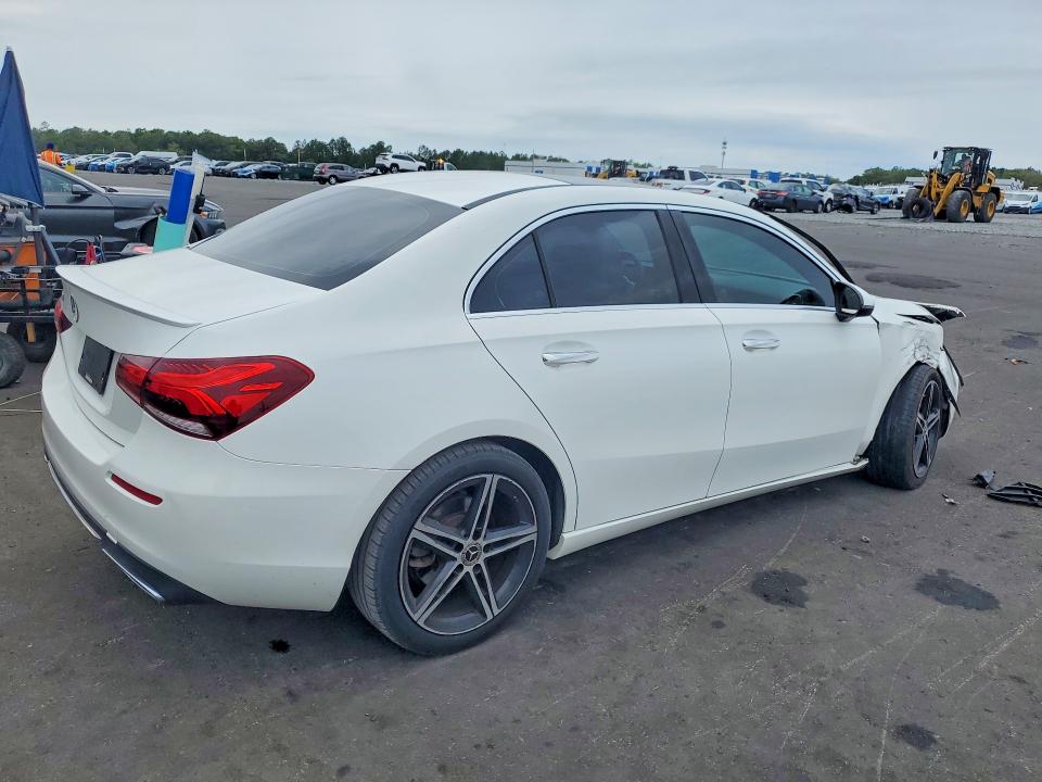 2019 Mercedes-benz A-klasse VIN WDD3G4EB3KW024888 COPART salvage auction — FRONT END, Fl - Cert Of Title Slvg Rebuildable, sold $7,300 on 2026-07-15 (photo 3)