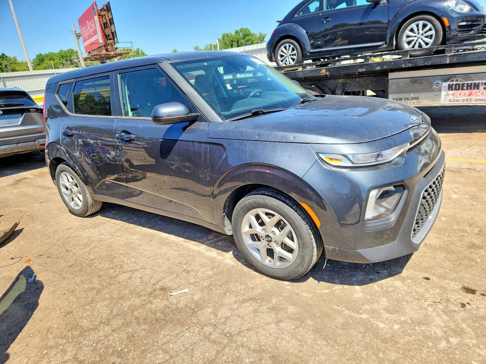 2021 Kia Soul VIN KNDJ23AU3M7748174 COPART salvage auction — HAIL, Ks - Cert Of Title-Salvage, sold $3,000 on 2026-07-15 (photo 4)