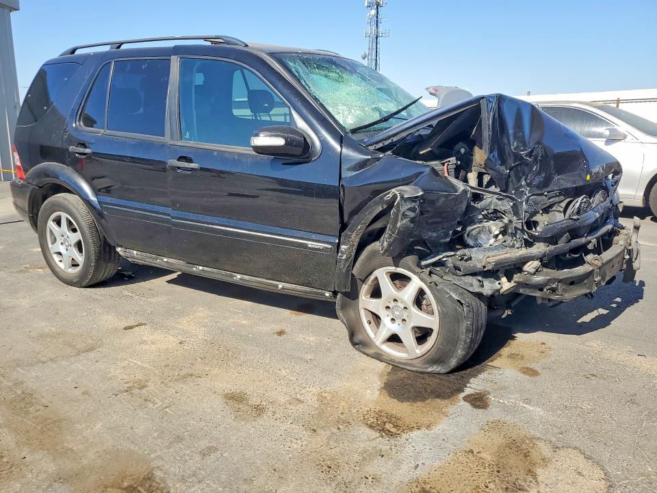 2002 Mercedes-benz Ml-class VIN 4JGAB54E52A295736 COPART salvage auction — FRONT END, Ca - Salvage Certificate, sold $200 on 2026-07-09 (photo 4)