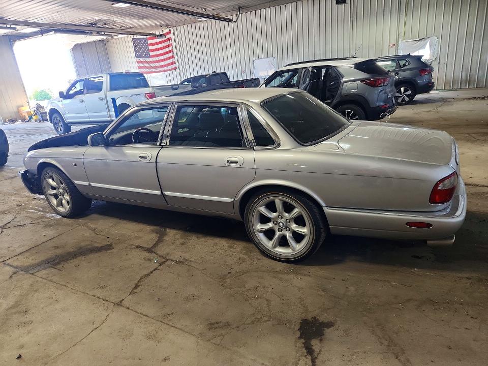 2000 Jaguar Xj series VIN SAJDA15B9YMF18129 COPART salvage auction — FRONT END, Wi - Junked Vehicle Bill Of Sale, sold $675 on 2026-07-06 (photo 2)