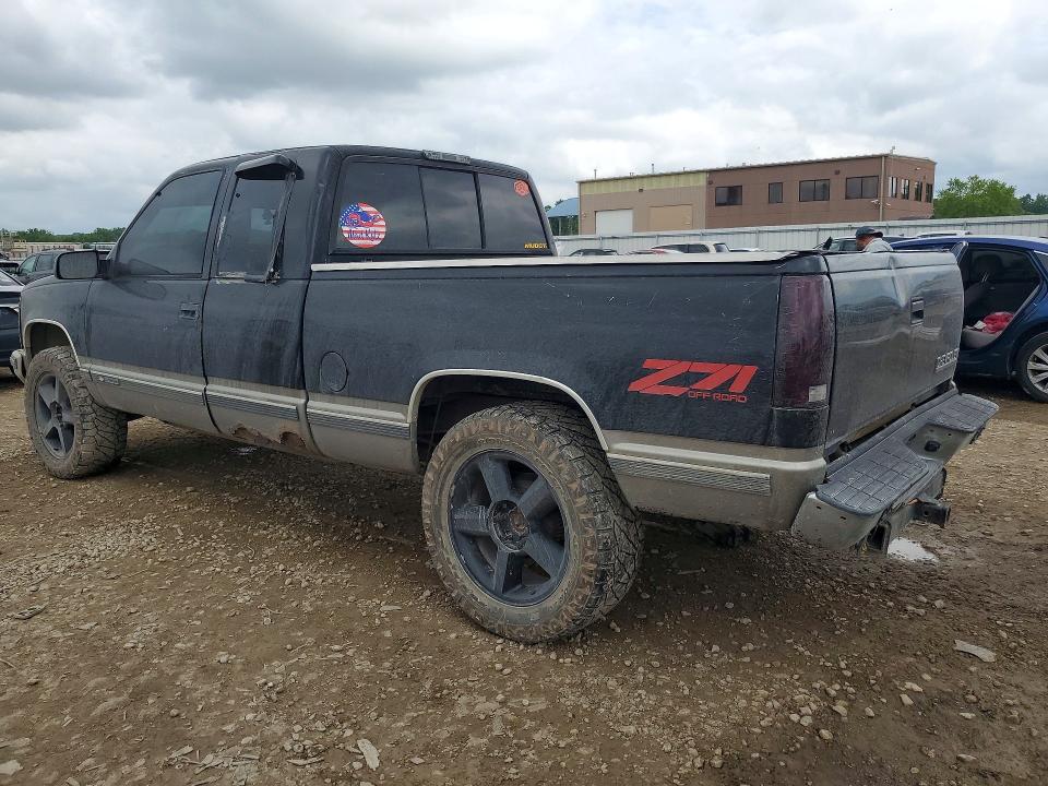 1998 Chevrolet Gmt-400 VIN 2GCEK19R6W1140042 COPART salvage auction — REAR END, KS - CERT OF TITLE-SALVAGE, sold $675 on 2026-07-02 (photo 2)