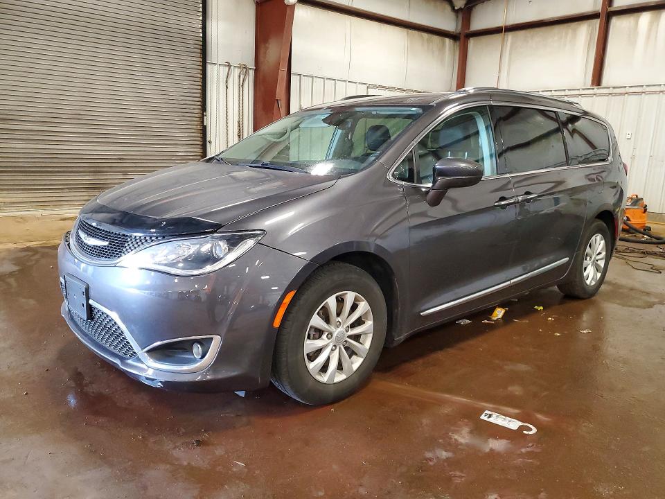 2019 Chrysler Pacifica VIN 2C4RC1BG3KR550980 — COPART salvage auction photo