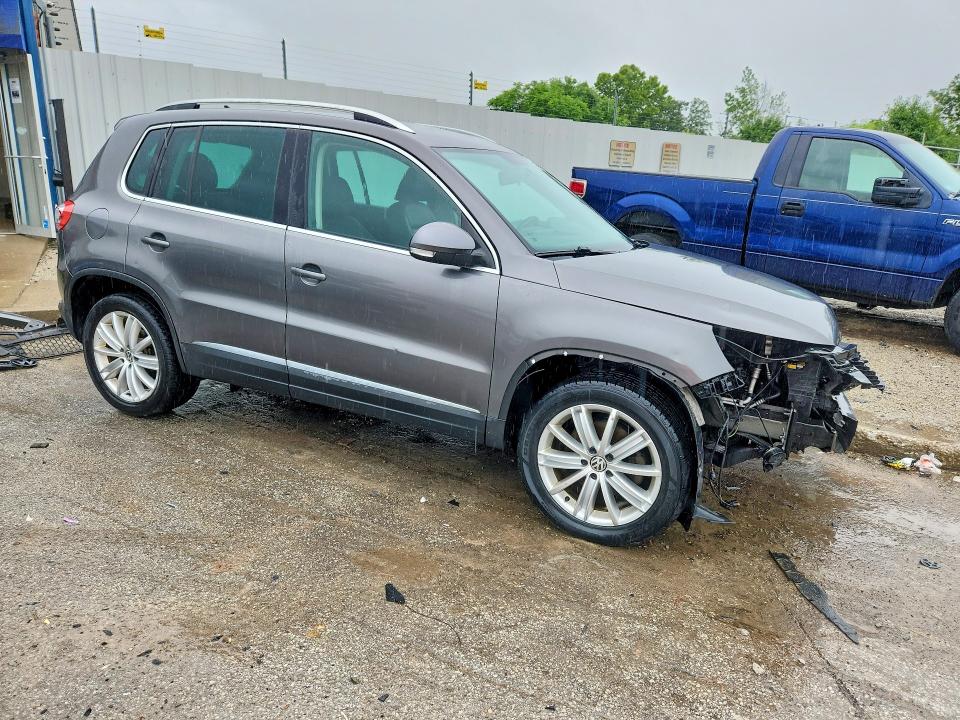 2012 Volkswagen Tiguan VIN WVGAV7AX4CW002776 COPART salvage auction — FRONT END, KY - BILL OF SALE/PART ONLY/NO TITL, sold $525 on 2026-07-02 (photo 4)
