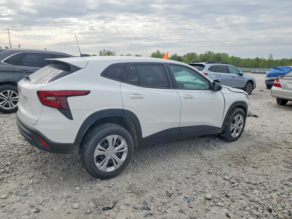 2024 Chevrolet Trax VIN KL77LFE24RC128639 COPART salvage auction — FRONT END, Mi - Scrap Certificate Of Title, sold $2,550 on 2026-07-02 (photo 3)