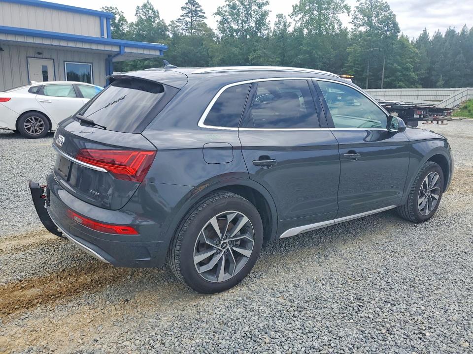 2021 Audi Q5 VIN WA1BAAFYXM2035657 COPART salvage auction — REAR END, Nc - Salvage Certificate Of Title, sold $250 on 2026-07-02 (photo 3)