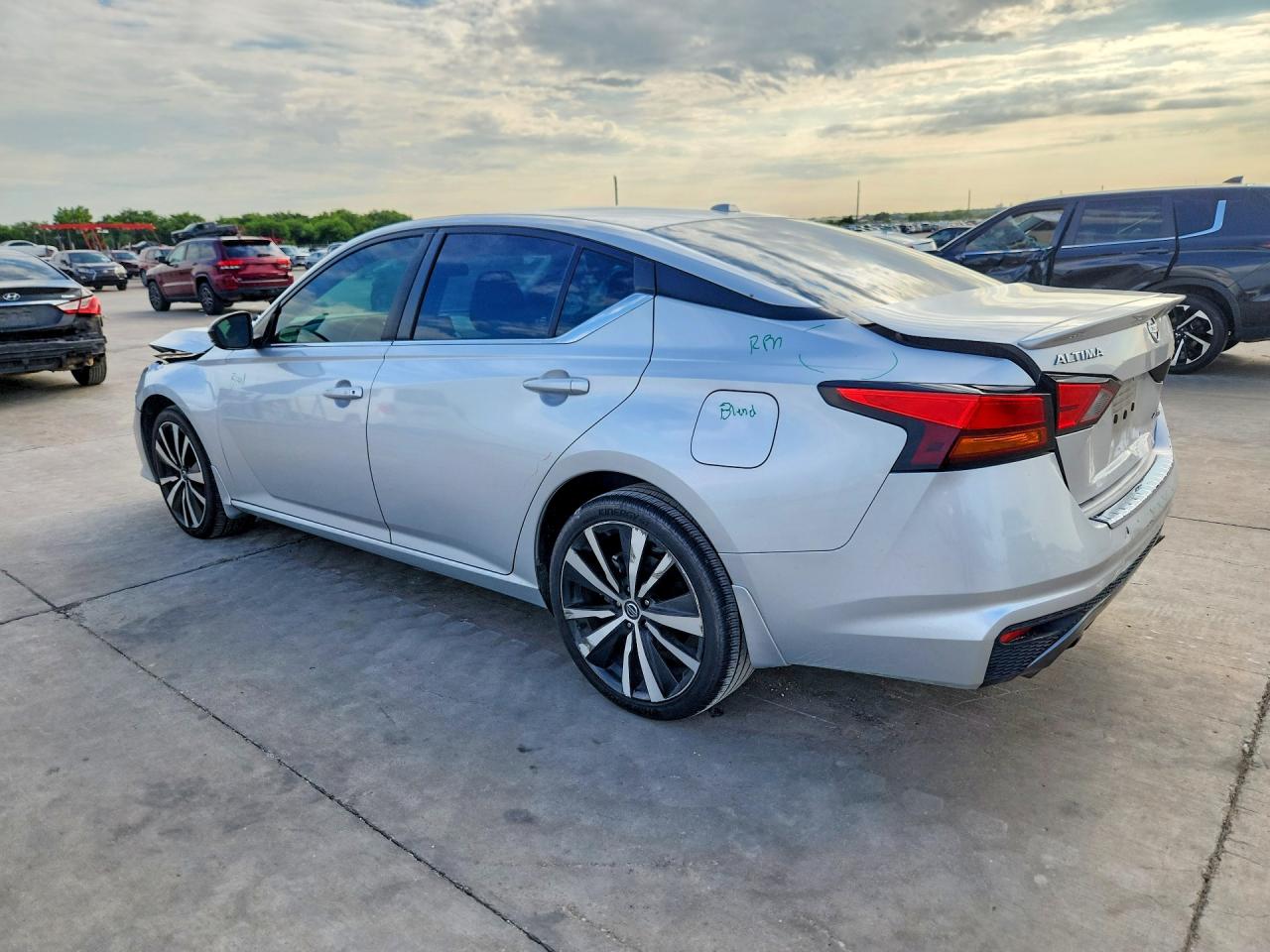 2019 Nissan Altima VIN 1N4BL4CW8KC251802 COPART salvage auction — Front End, TX - CERTIFICATE OF TITLE, sold $5,400 on 2026-07-09 (photo 2)
