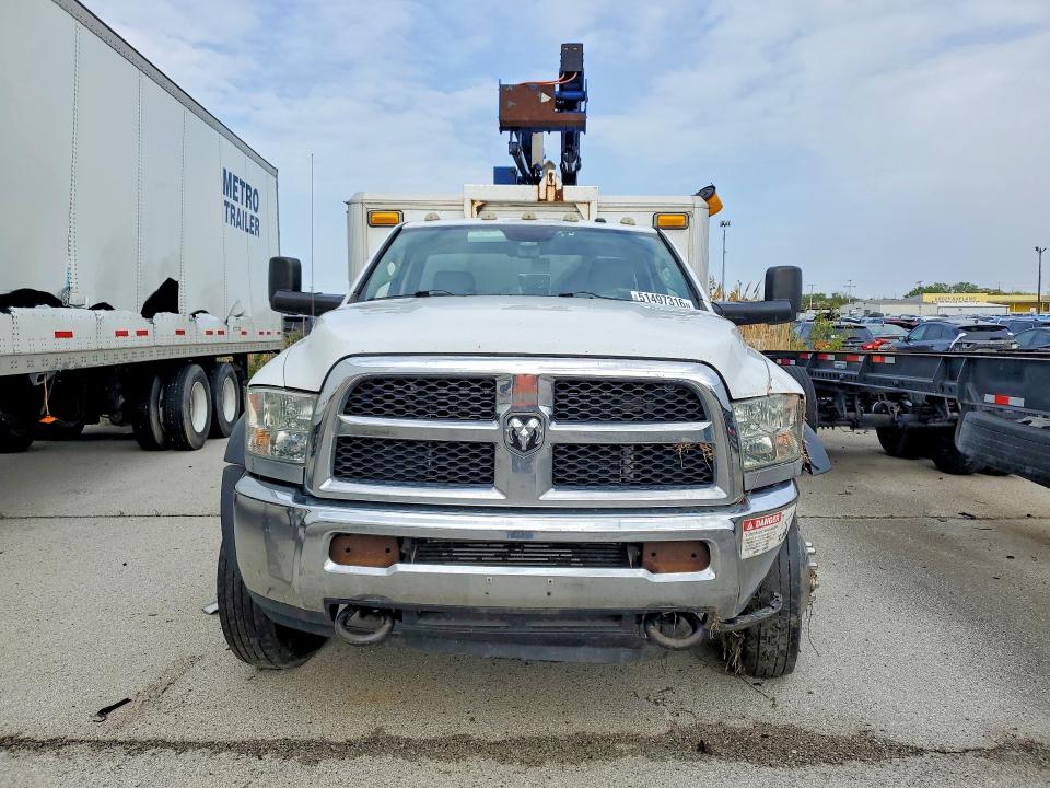 2014 Ram 5500 VIN 3C7WRMDL3EG180866 COPART salvage auction — ROLLOVER, In - Cert Of Title-Salvage Title, sold $2,900 on 2026-08-27 (photo 5)