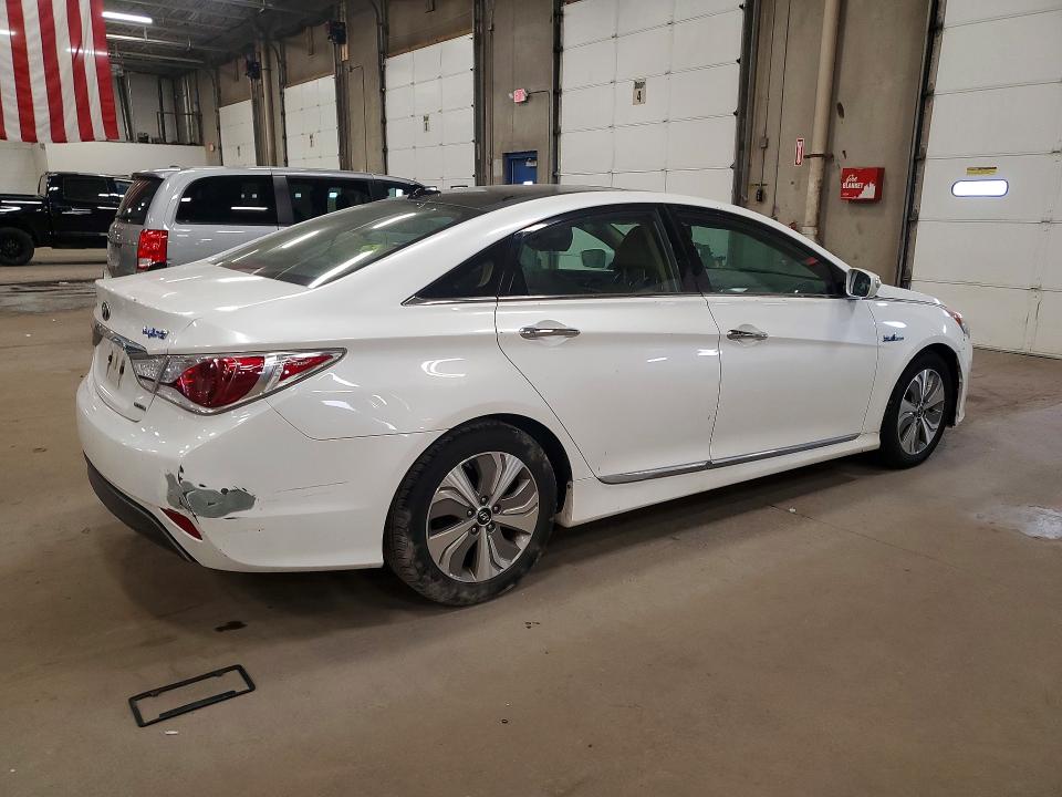 2013 Hyundai Sonata VIN KMHEC4A40DA050978 COPART salvage auction — FRONT END, Mn - Cert Of Title-Prior Salvage, sold $2,000 on 2026-07-02 (photo 3)