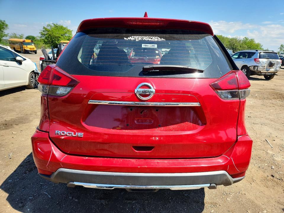 2017 Nissan VIN JN8AT2MT3HW395669 COPART salvage auction — FRONT END, Md - Cert Of Salvage > 75% Damage, sold $1,100 on 2026-07-28 (photo 6)