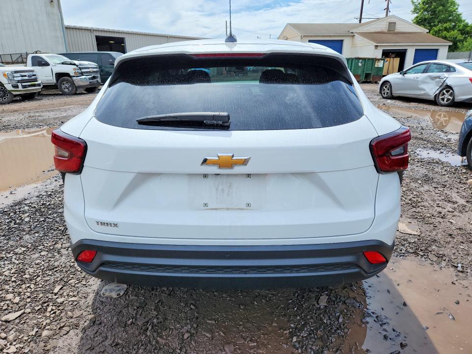 2025 Chevrolet Trax VIN KL77LFEP4SC049697 COPART salvage auction — FRONT END, Pa - Certificate Of Salvage, sold $2,700 on 2026-07-13 (photo 6)