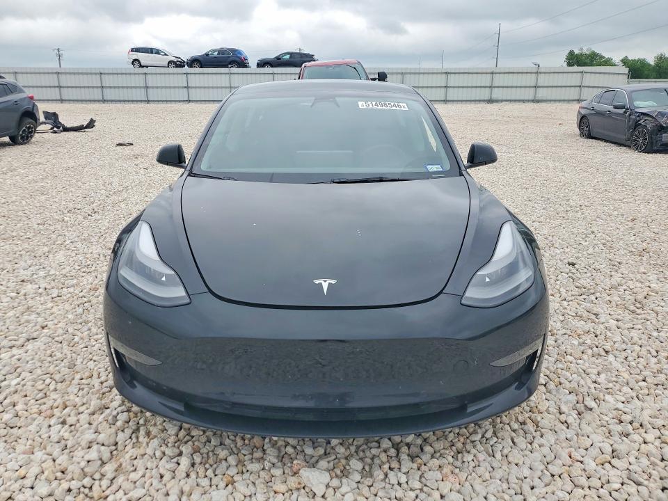 2022 Tesla VIN 5YJ3E1EC0NF293933 COPART salvage auction — SIDE, Tx - Salvage Vehicle Title, sold $10,000 on 2026-07-02 (photo 5)